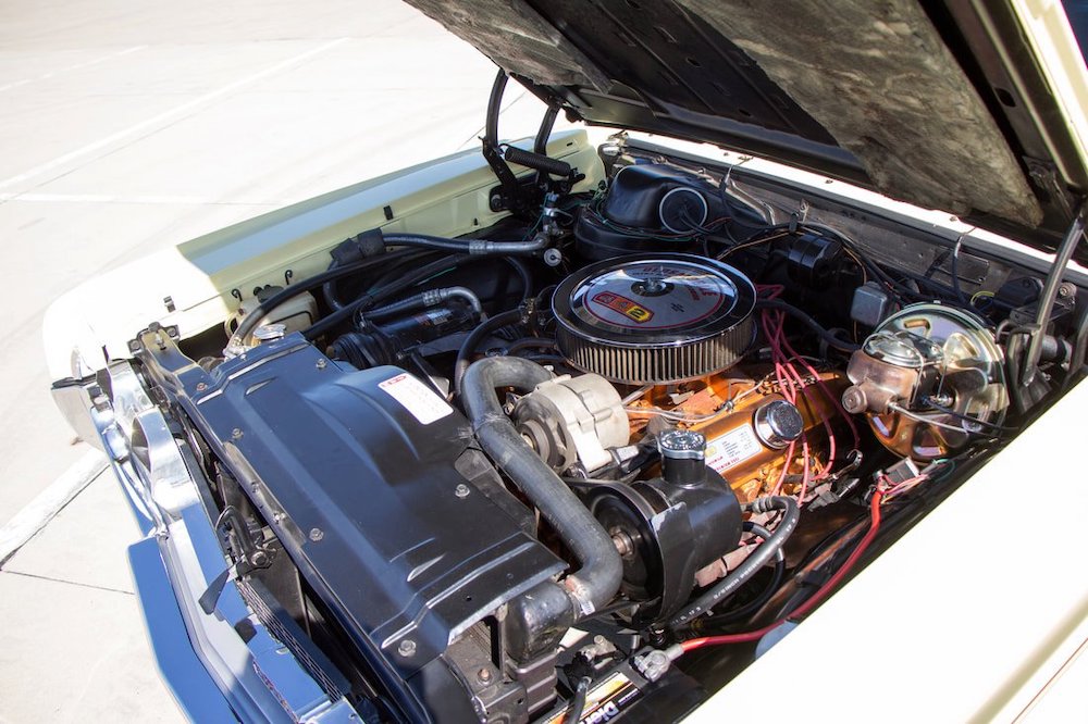 5.4 L V8 in the oldsmobile 442