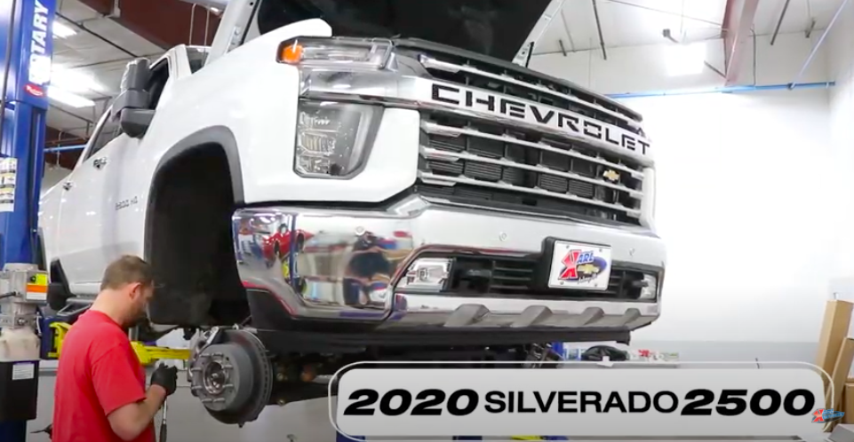 2020 silverado accessories